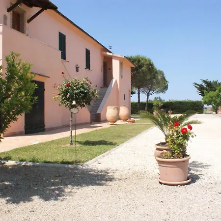 Casa vacanze Casale La Barca *