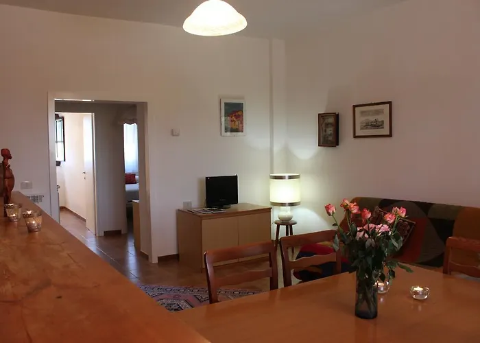 Casale La Barca Орбетелло